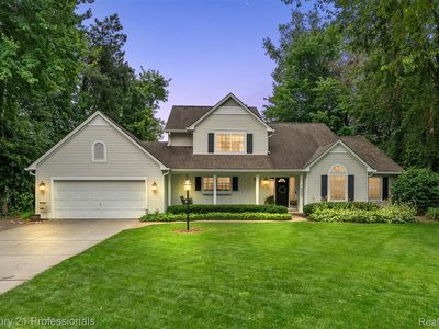 6057 Campfire Cir, Clarkston, MI, 48346