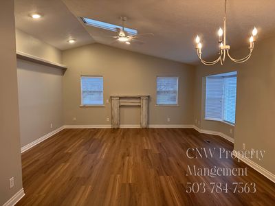 1034 Woodlawn Ave, Oregon City, OR, 97045