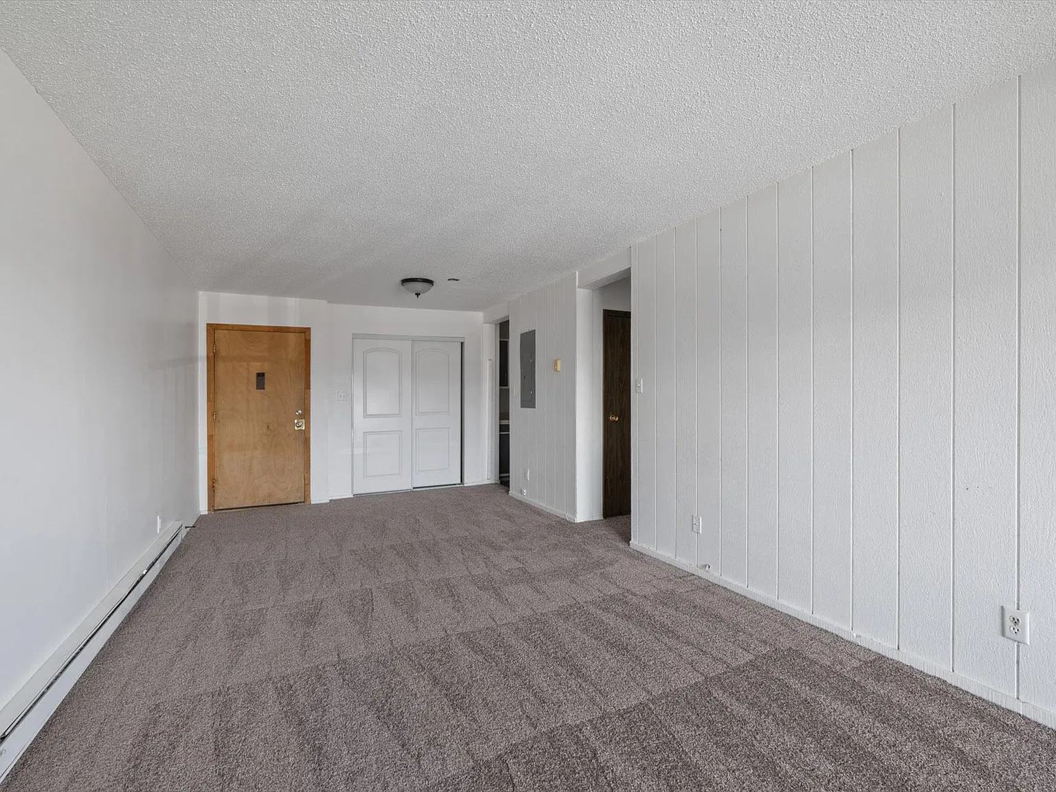 2 bed, 670 sqft, $2,295 — Photo 4