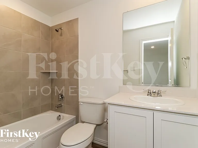 10113 Elkhorn Dr — Photo 14