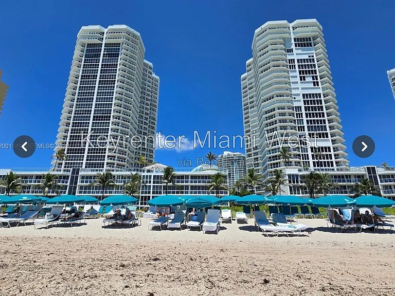 16485 Collins Ave #932 — Photo 19