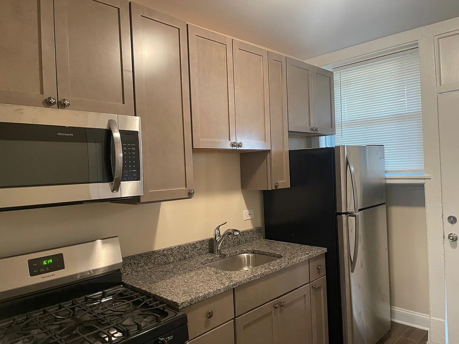 1 bed, $1,450 — Photo 3