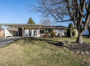 607 Lynda Rd, Phillipsburg, NJ 08865