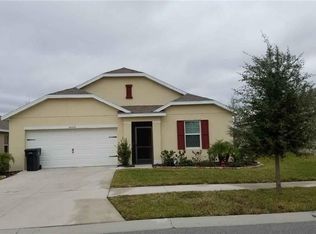 16420 Treasure Point Dr, Wimauma, FL 33598
