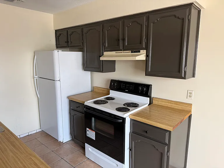 5302 Springfield Ave #224 — Photo 5