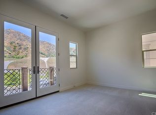 760 E Camellia Way, Azusa, CA 91702