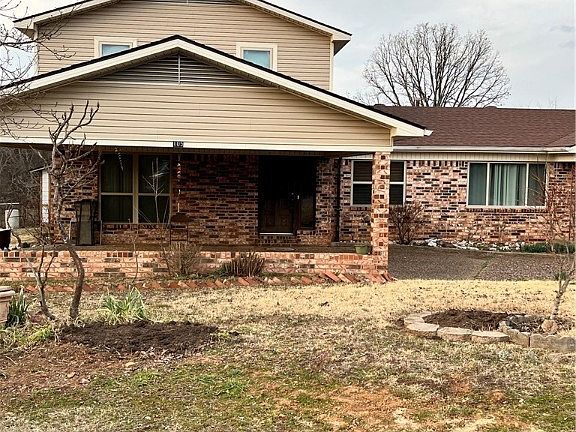 3rd image of 105 Frederick Loop