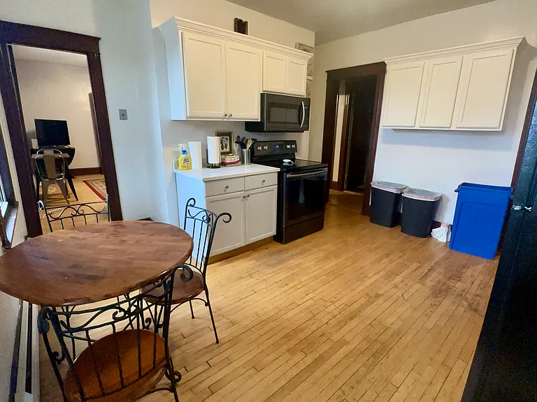 282 Stevens Ave #1 — Photo 9