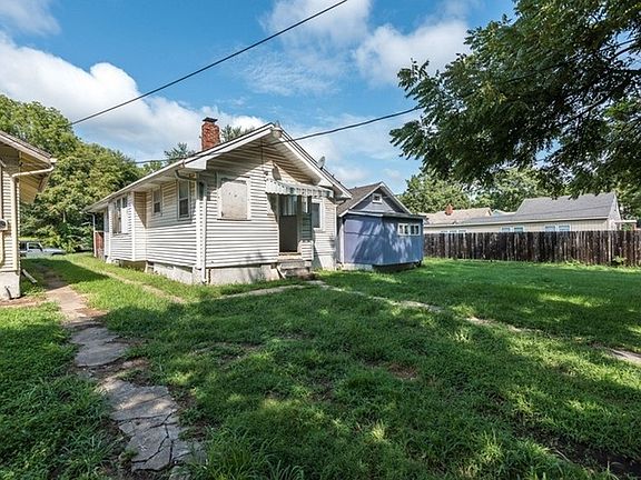 5th image of 1835 N 29th St