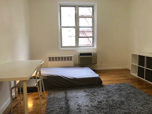 Rented by Keller Williams NYC | media 14