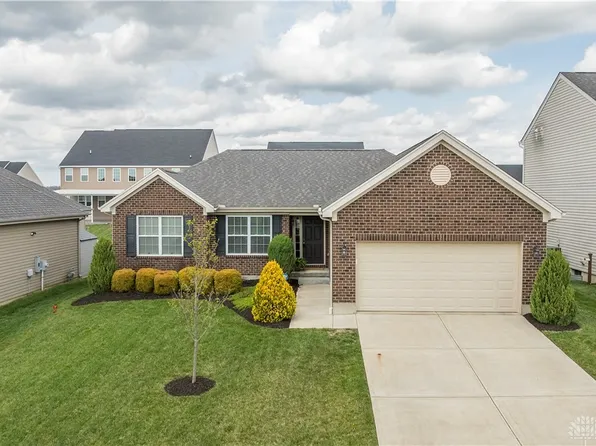 4182 Spicebush Dr, Tipp City, OH 45371