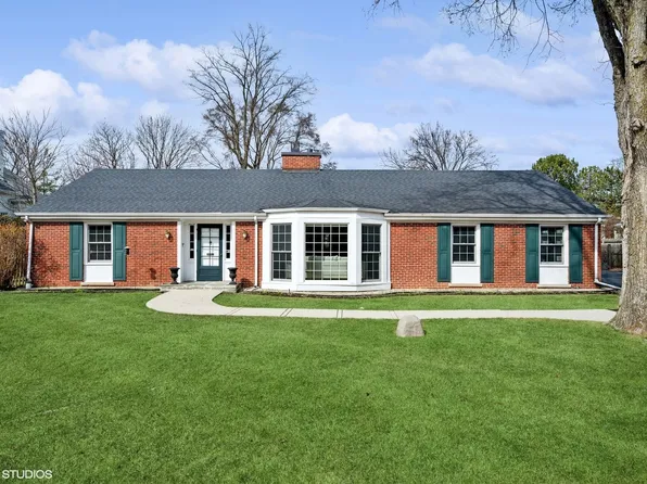 1215 Hill Rd, Winnetka, IL 60093