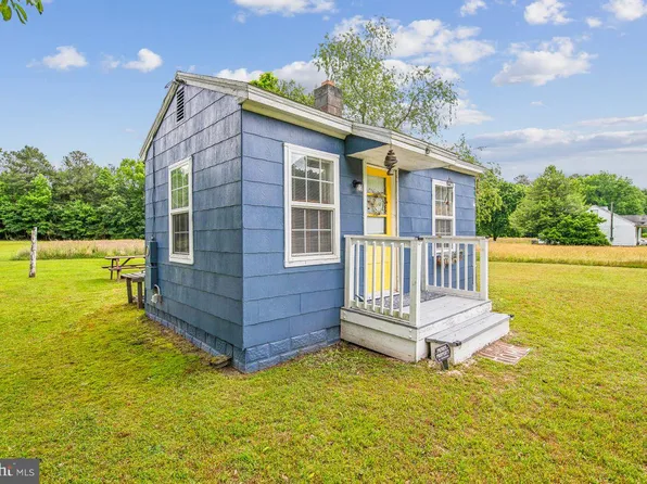 25322 Giles Ln, Quantico, MD 21856