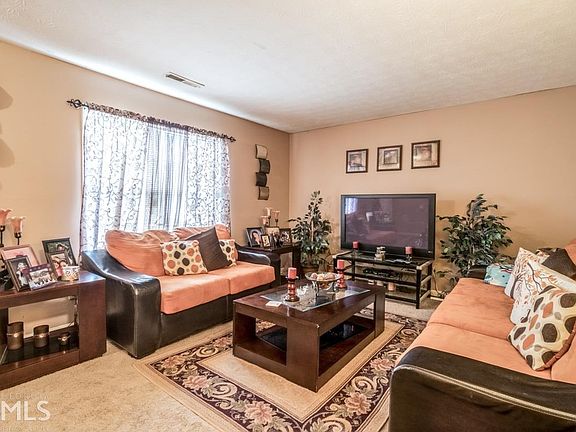 4th image of 311 Bedford Bay Ln