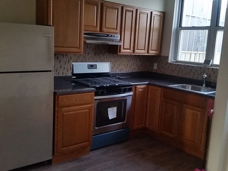 1st image of 4693 Bedford Ave