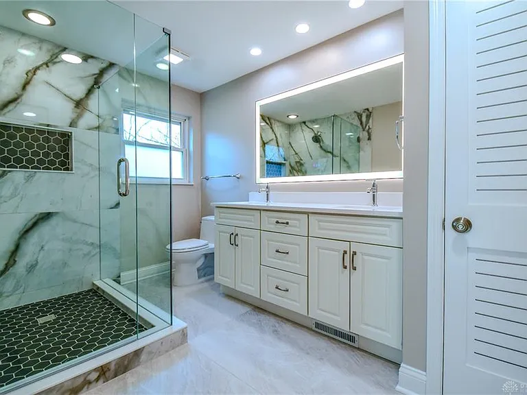 121 E Schantz Ave #3 — Photo 23