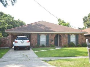 140 Valerie St, New Orleans, LA 70123