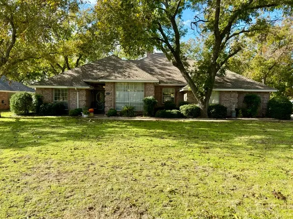 8902 Bellechase Rd, Granbury, TX 76049