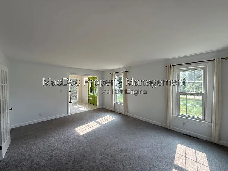 428 Ingleside Dr — Photo 27
