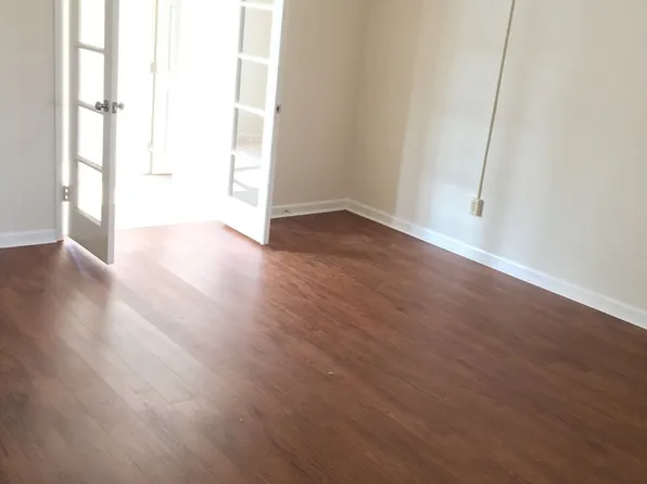 724 River St, 724 River St APT 3, Hampton, VA 23669