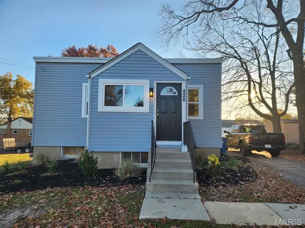 2408 Gass Ave, Saint Louis, MO 63114