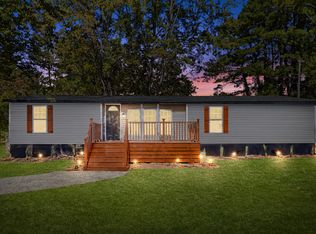 334 Glen St, Summerville, SC 29483