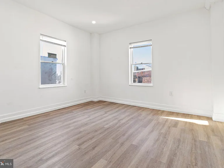 1602 S Broad St #3 — Photo 13