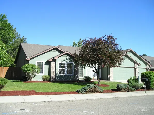 2070 N Aronmink Way, Meridian, ID 83646