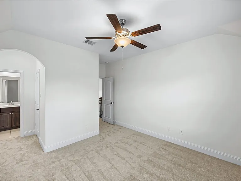 11918 Sumitomo Ln — Photo 36