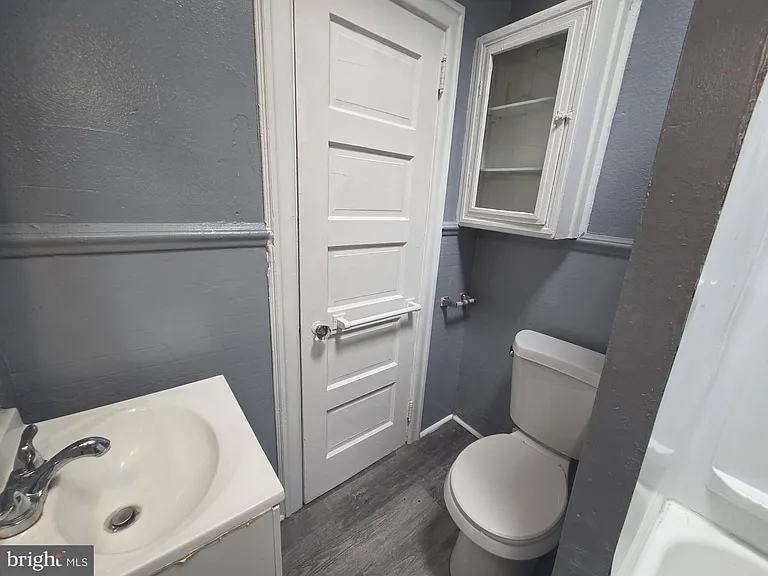 302 W Louden St — Photo 20