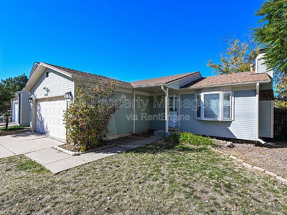 2nd image of 19727 E Princeton Pl
