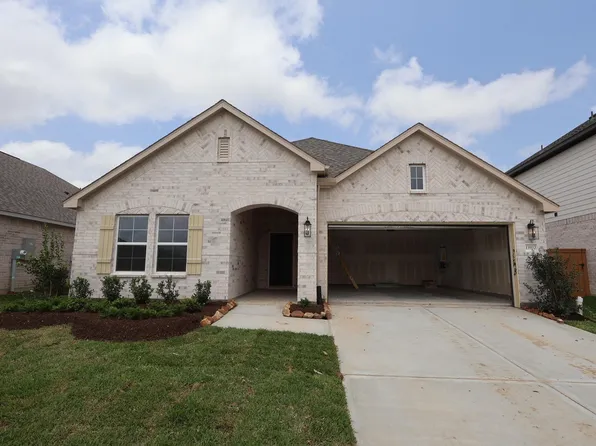 13922 Baikal Manor Dr, Santa Fe, TX 77510