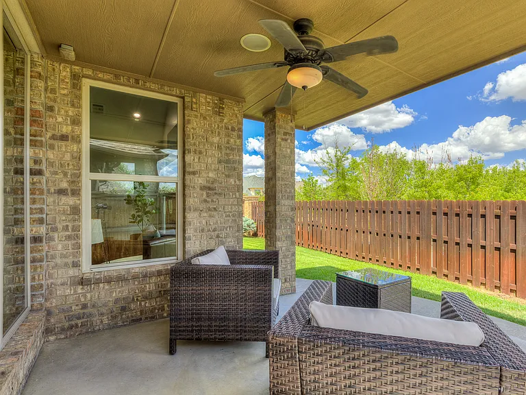 11804 Volterra Way — Photo 26