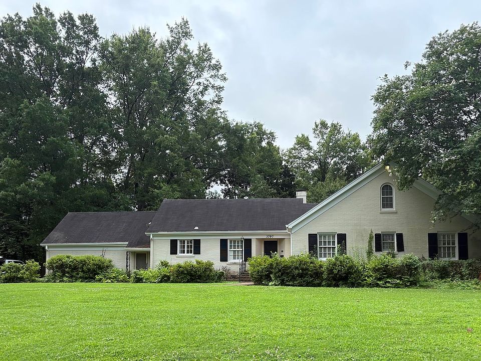 1st image of 3797 Woodland Dr