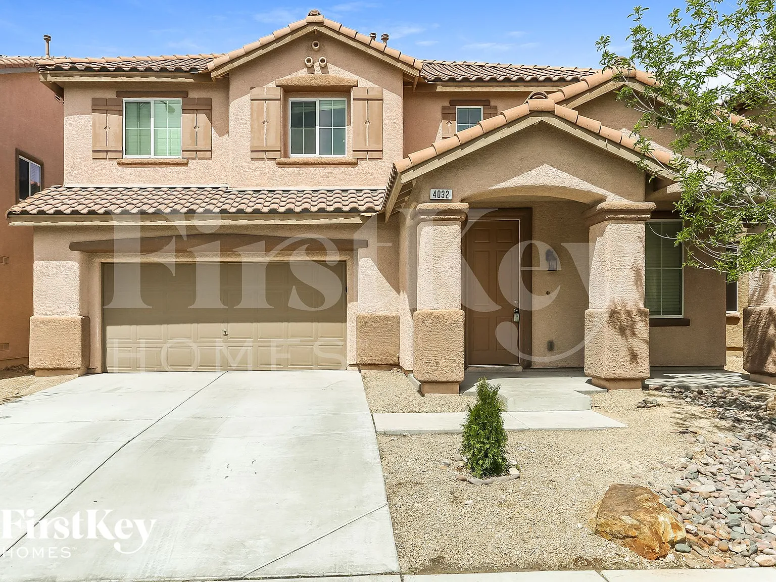 3 bed, 3.5 bath, 2614 sqft, $2,155 — Photo 1