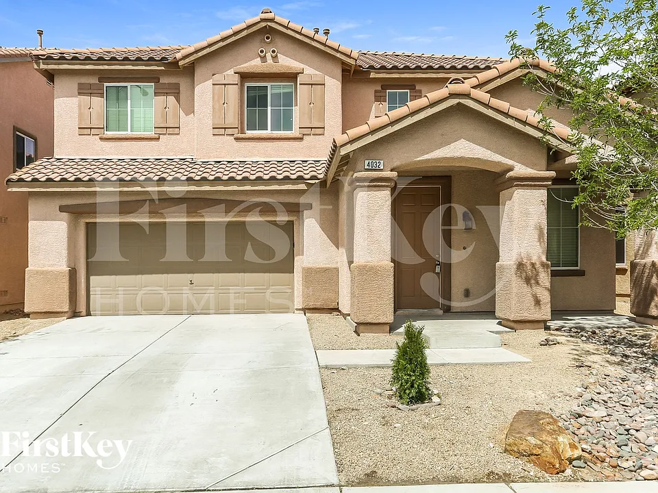 4032 Villa Serena Ln