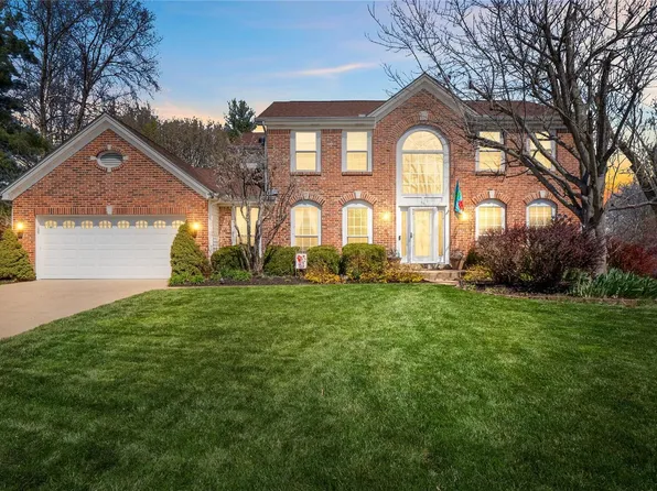 54 Muirfield Point Ct, Saint Charles, MO 63304
