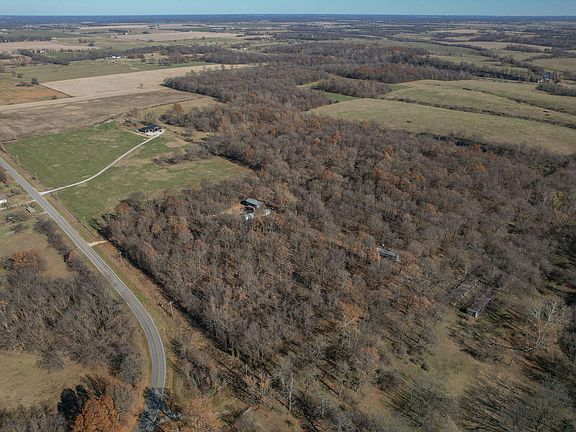 3rd image of 15589 Highway O