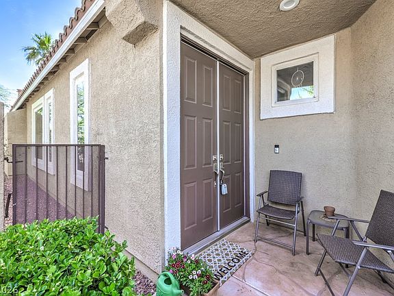 4th image of 808 Cambridge Cross Pl
