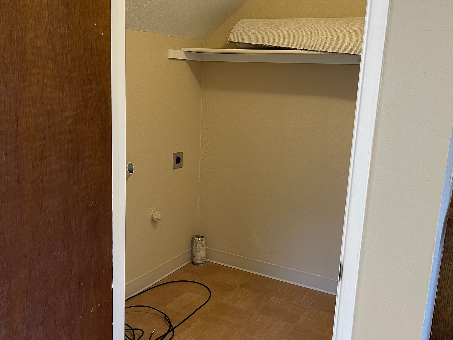 2088 NE Fairview Ave — Photo 3