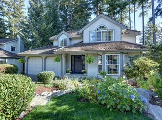 24221 SE 44th Pl, Issaquah, WA 98029