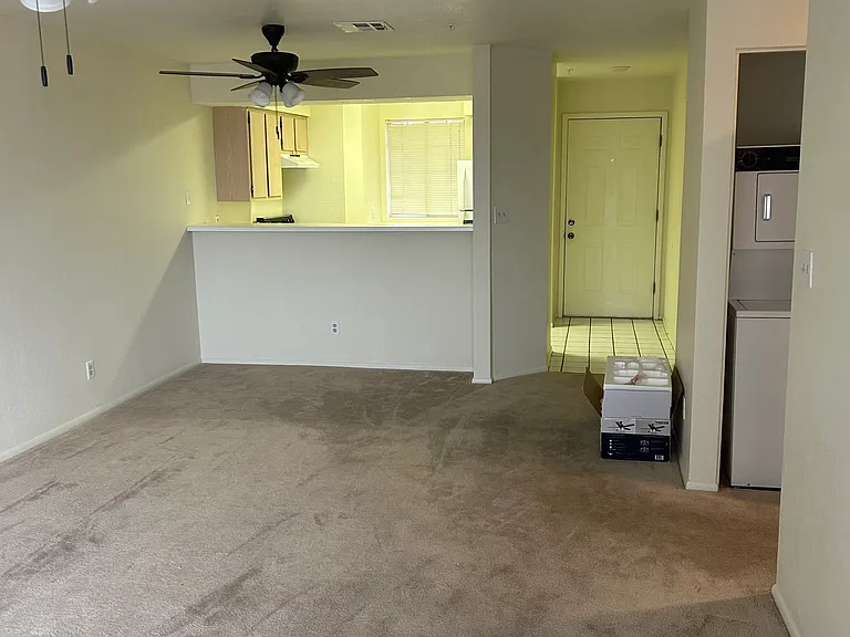 2044 Mesquite Ln #M203 — Photo 14