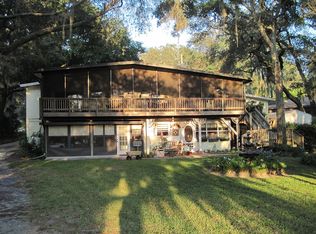 10105 Lakeview Rd W, Jacksonville, FL 32225