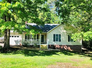 13116 Holly View Ct, Midlothian, VA 23112