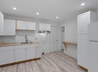 95 Robbins Ave #2, Troy, NY 12180