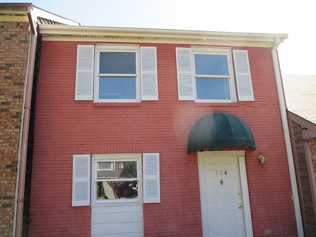 1st image of 364 Brookwood Lake Pl