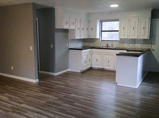 301 E Rogers Ave, Harrison, AR 72601