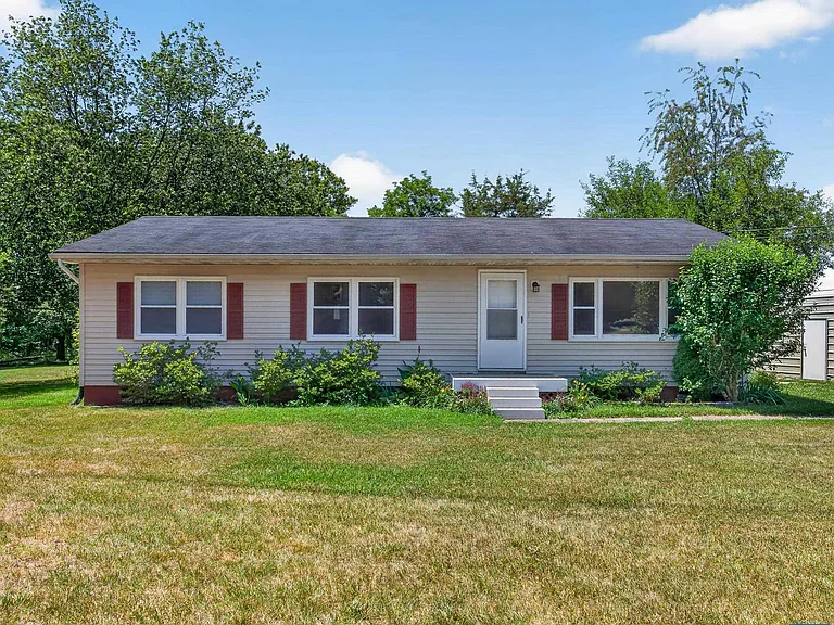 625 S Spotswood Trl — Photo 30