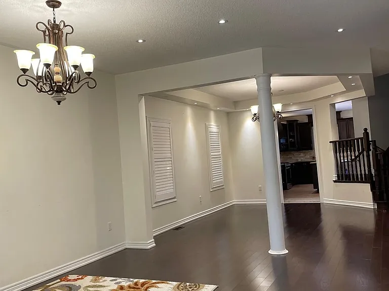 2486 Wasaga Dr — Photo 12