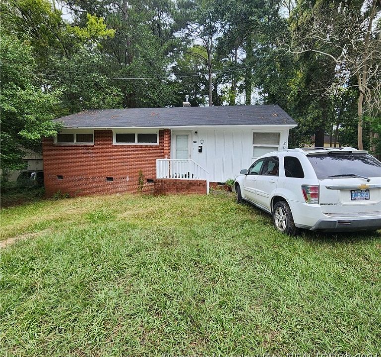 1st image of 206 Langdon St